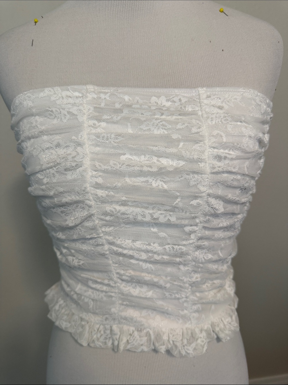 White Lace Strapless Ruffled Tube Top